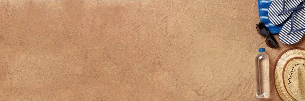 海滩饰品，海边度假。特别宽的全景横幅背景。图片下载