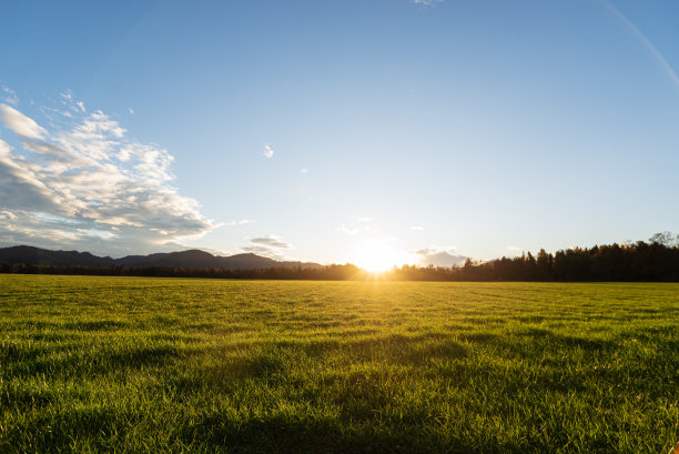 美丽的风景与夕阳图片下载