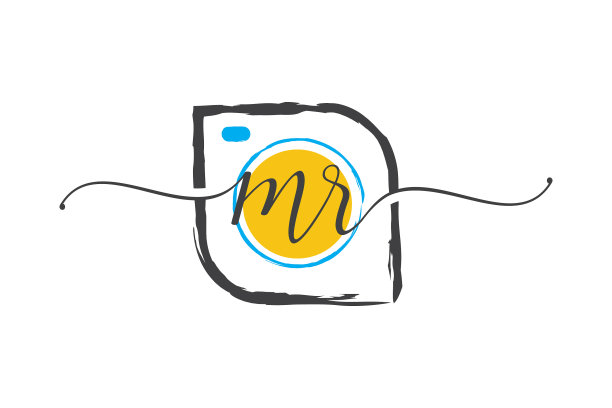 标识最初用毛笔手写设计。图片下载