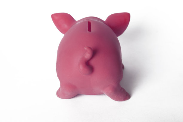 扑满和一个漂亮的尾巴图片下载