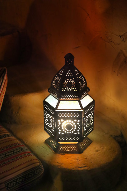 阿拉伯或中东风格复古灯笼图片下载