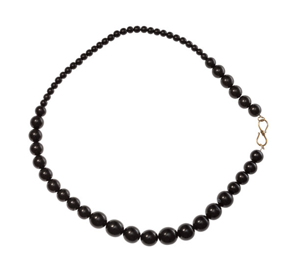 项链从抛光的玉石孤立图片下载