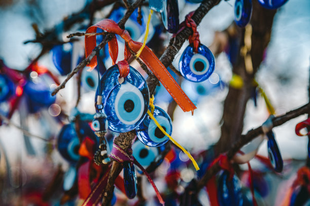 -邪恶之眼图片下载