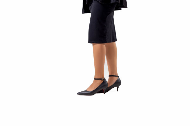 年轻女子在高跟鞋库存照片图片下载