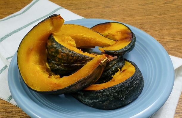 美味的烤南瓜片图片下载