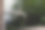锈迹斑斑的金属水龙头，外有滴水，外缘浅深，与绿色植被隔绝图片下载