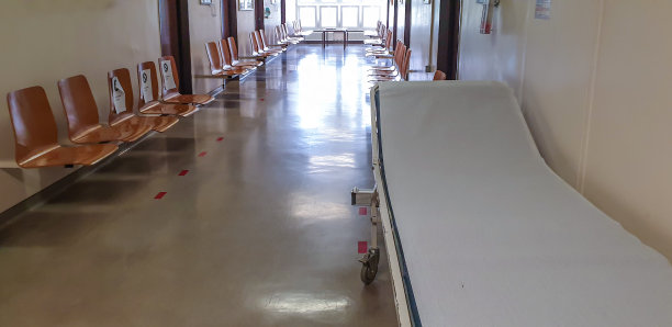 医院的候诊室空无一人图片下载