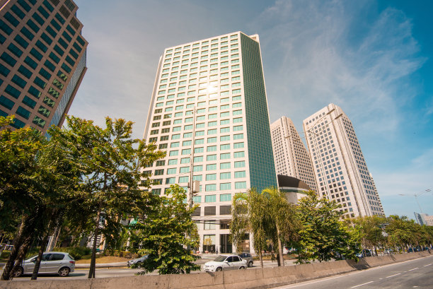 圣保罗的新现代办公大楼图片下载