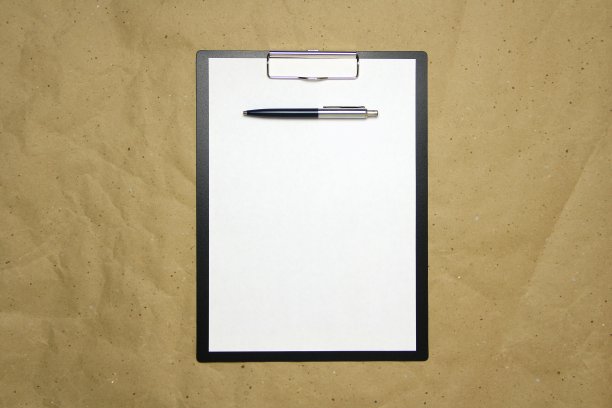 一张白纸，A4格式，米色牛皮纸图片下载