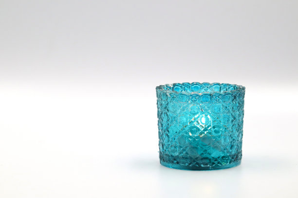 玻璃的蜡烛图片下载