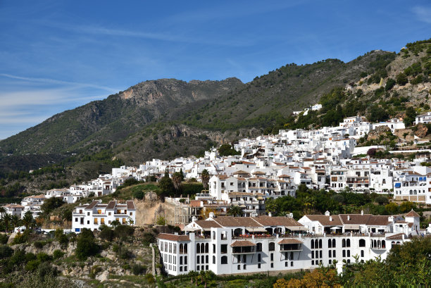 西班牙安达卢西亚的一个白人村庄图片下载