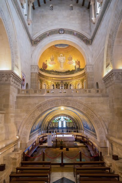 以色列拿撒勒塔博山显圣教堂图片下载