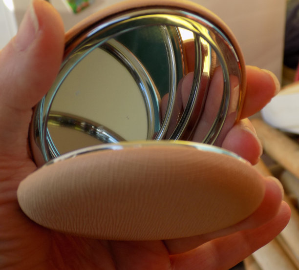 两个镜子的倒影，一个在另一个图片下载