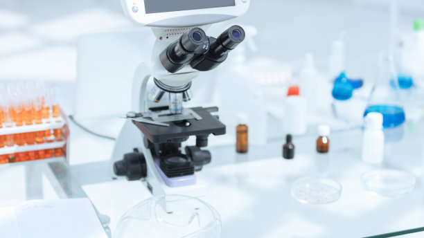 现代实验室中的桌面。与空间的副本合影图片下载