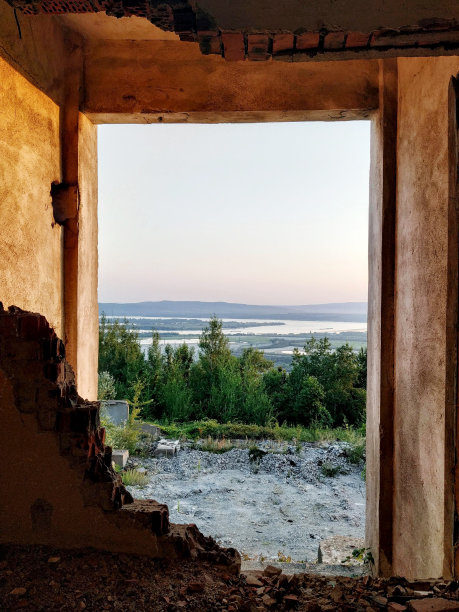 眼泪和记忆图片下载