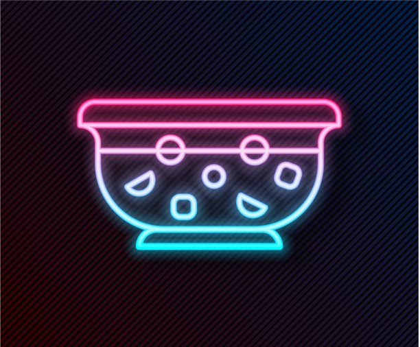 闪亮的霓虹线混合潘趣酒和新鲜水果图片下载