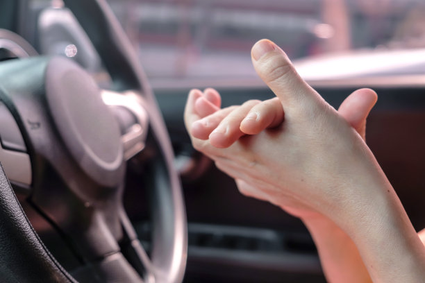 清洁的手是健康的关键图片下载