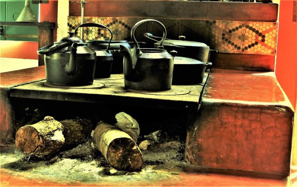 木材燃烧炉图片下载