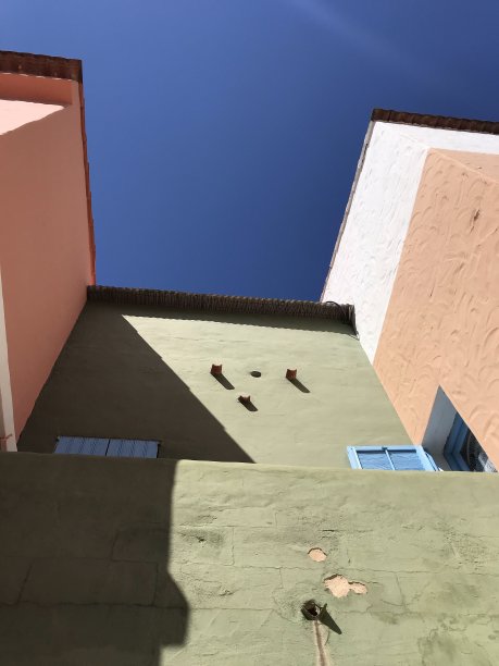 卡拉瓦德拉色彩斑斓的房子图片下载