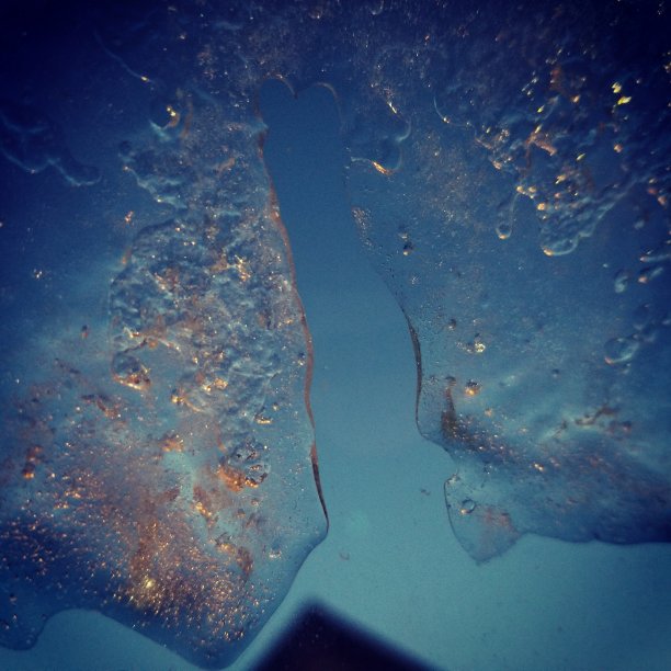 寒冷的夜晚图片下载