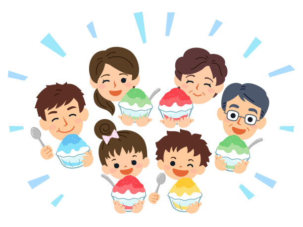 有利于家庭的夏天。爷爷奶奶、父母、儿子和女儿都面带微笑，吃着刨冰。图片下载