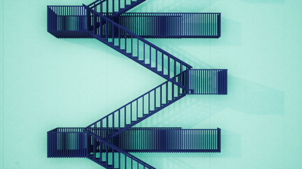 带有消防逃生楼梯的现代薄荷绿色建筑图片下载