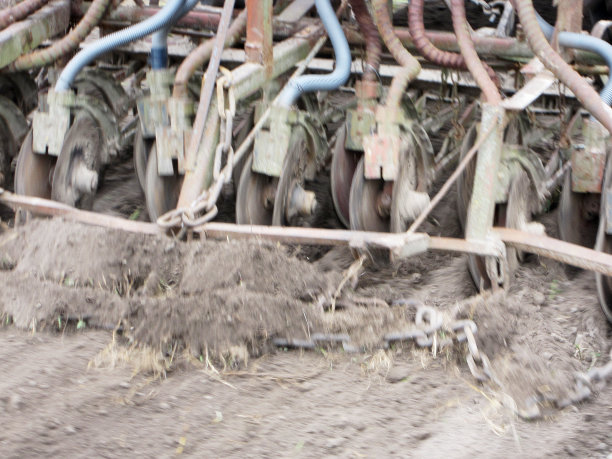 拖拉机图片下载