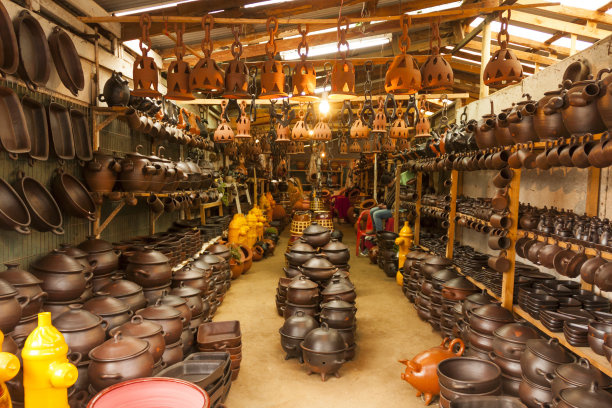 智利波马雷陶土手工陶器店，智利图片下载