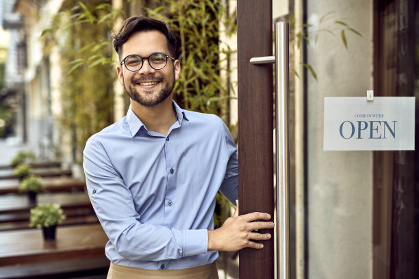 我们为我们的客户开放!图片下载