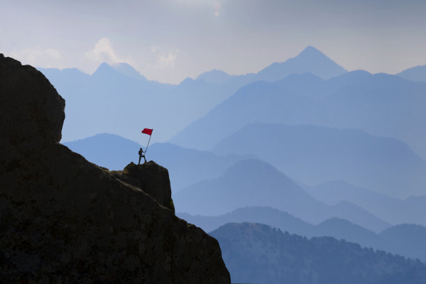 如果你充满积极的思想，它会在任何情况下支撑你。图片下载