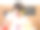 蹒跚学步的女孩假装扮演科学家角色在家上学图片下载