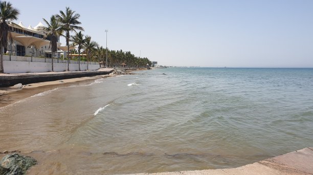 阿曼-马斯喀特美丽的海滩景色图片下载