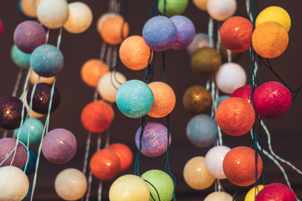 特写照亮圣诞装饰图片下载