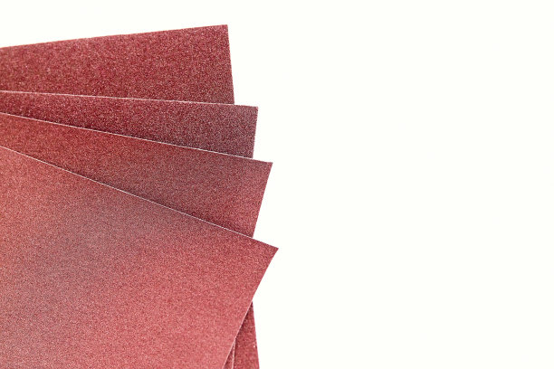 特写砂纸孤立在白色背景图片下载