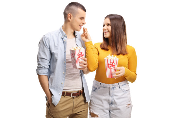 女朋友给男朋友爆米花图片下载