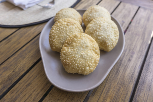 油炸糕点，巴西的典型食物图片下载