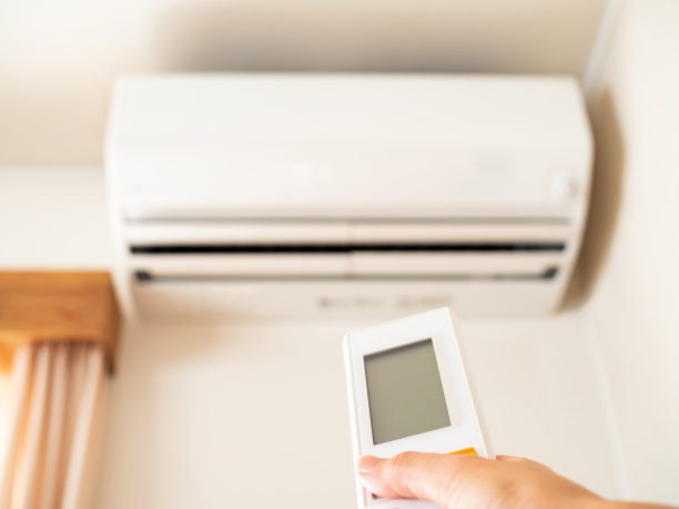 手用遥控器直接控制空调图片下载