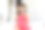 7月4日的独立日，女婴穿着红色衣服，戴着太阳镜图片下载