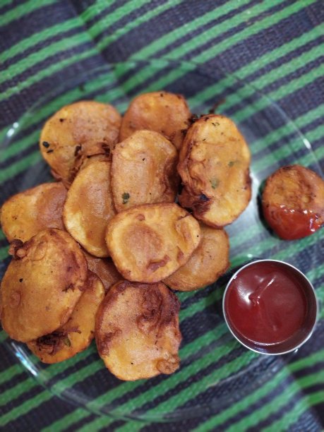 蘸酱炸马铃薯片图片下载