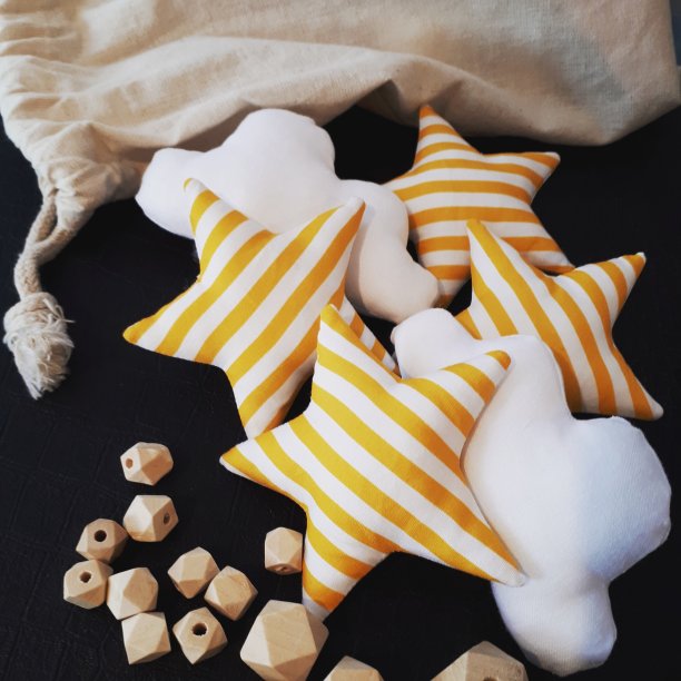 创意休闲珠子和时装图片下载