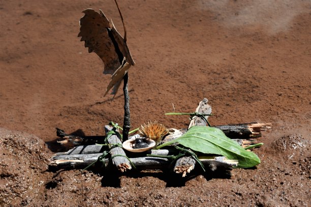 河边的仙女船图片下载