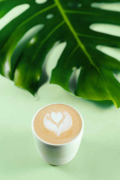 绿茶热抹茶拿铁图片下载