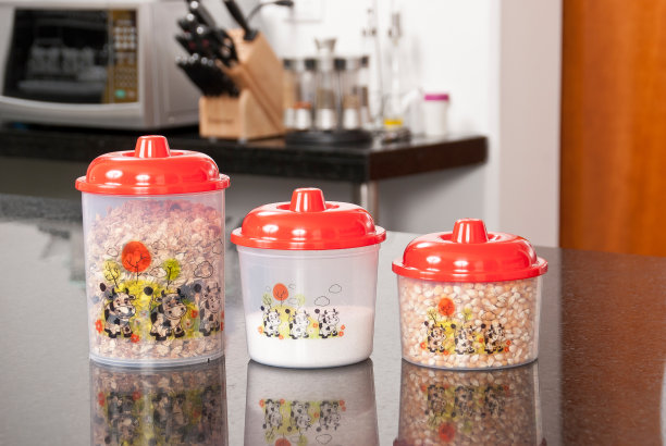 塑料食品容器。图片下载