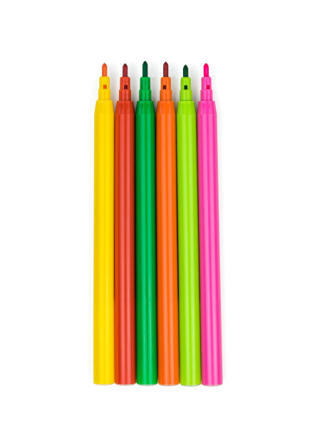 在白色背景上孤立的一组明亮和温暖的颜色标记。图片下载