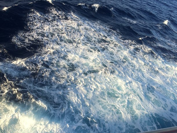 海泡石图片下载