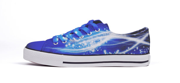 单鞋隔离在白色背景-蓝色特殊图片下载