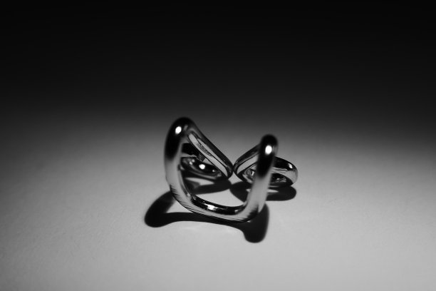 眼和钩的细节图片下载