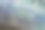 这是一个旧轮胎的纹理，有破裂的蓝绿色油漆图片下载