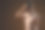 一名亚洲妇女生病，眼睛疼痛，孤立地站在米色背景。图片下载