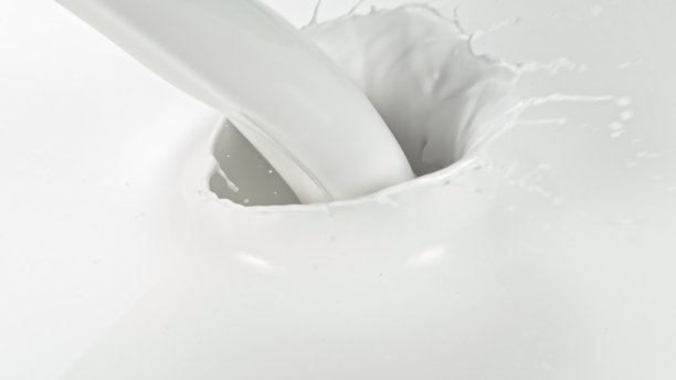 牛奶溅，微距镜头图片下载